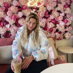 Puffer jacket! NWT!! Sizes S-L